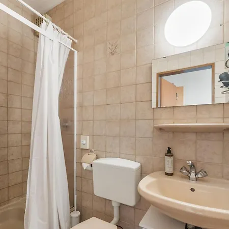Hotel Home2stay Apartmenthaus Kitchen Parking Highspeed Wifi Washroom Heilbronn