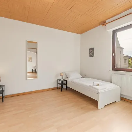 Home2stay Apartmenthaus Kitchen Parking Highspeed Wifi Washroom *