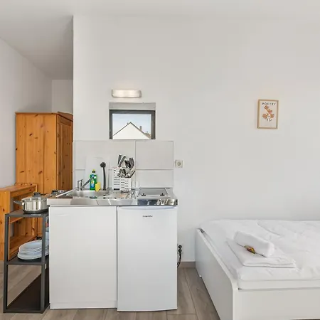 فندق Home2stay Apartmenthaus Kitchen Parking Highspeed Wifi Washroom *