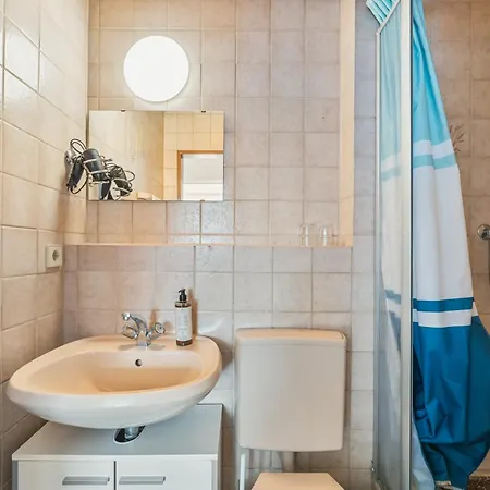 فندق Home2stay Apartmenthaus Kitchen Parking Highspeed Wifi Washroom