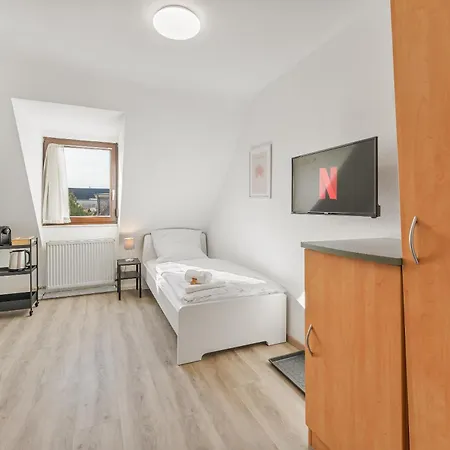 فندق Home2stay Apartmenthaus Kitchen Parking Highspeed Wifi Washroom *