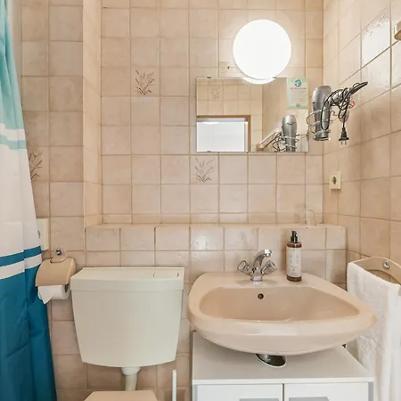 Home2stay Apartmenthaus Kitchen Parking Highspeed Wifi Washroom فندق هايلبرون