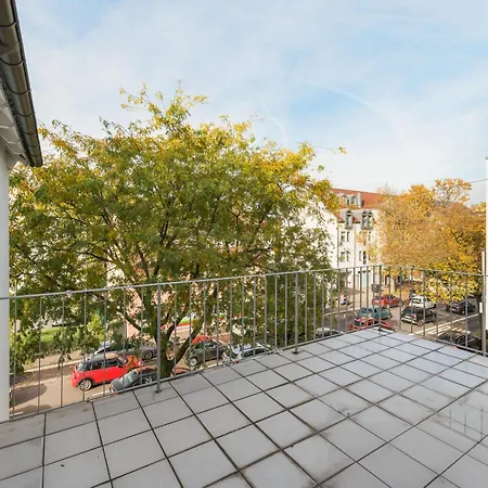 Hotel Home2stay Apartmenthaus Kitchen Parking Highspeed Wifi Washroom *