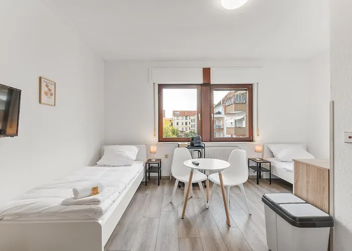 Hotel Home2stay Apartmenthaus Kitchen Parking Highspeed Wifi Washroom *