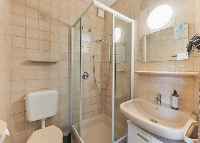 Home2stay Apartmenthaus Kitchen Parking Highspeed Wifi Washroom * Heilbronn