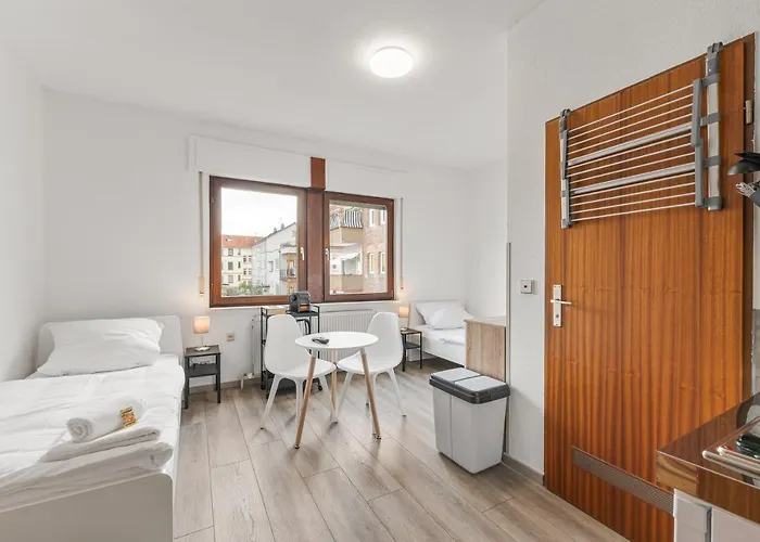 Home2stay Apartmenthaus Kitchen Parking Highspeed Wifi Washroom Heilbronn