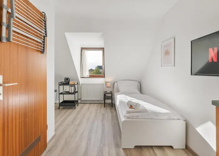 Home2stay Apartmenthaus Kitchen Parking Highspeed Wifi Washroom Hotel *