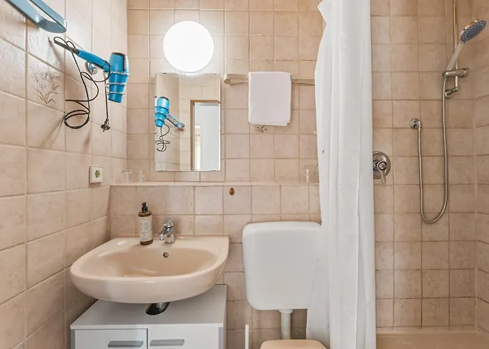 Home2stay Apartmenthaus Kitchen Parking Highspeed Wifi Washroom Hotel Heilbronn