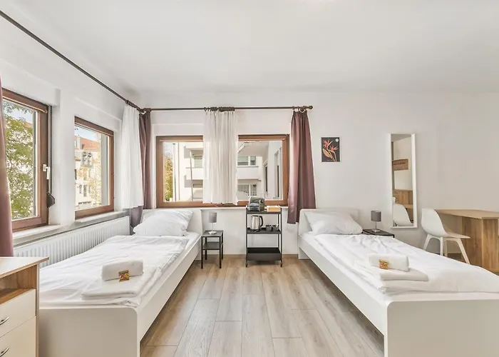 Home2stay Apartmenthaus Kitchen Parking Highspeed Wifi Washroom *