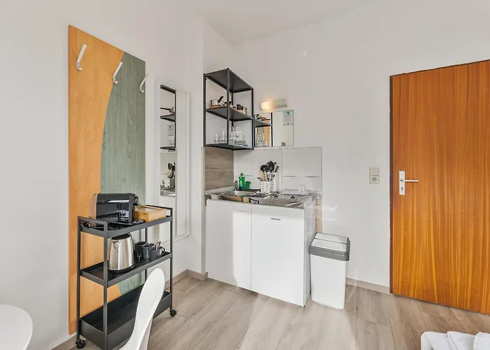 Home2stay Apartmenthaus Kitchen Parking Highspeed Wifi Washroom Hotel *