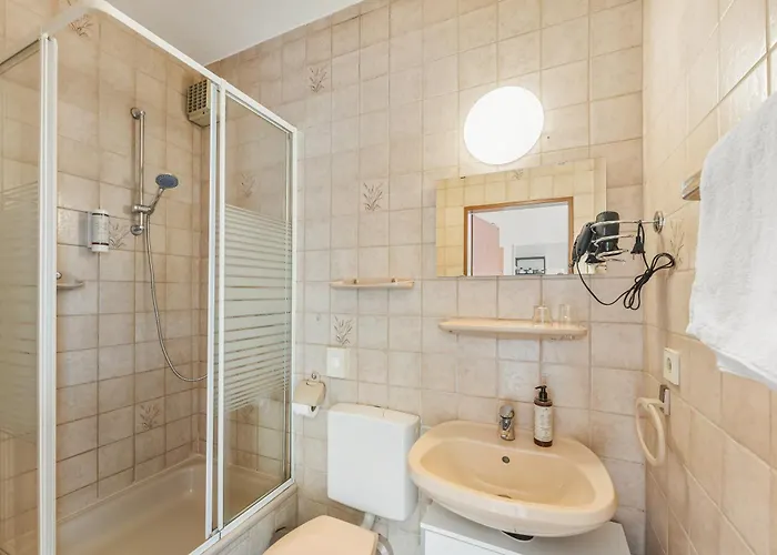 Home2stay Apartmenthaus Kitchen Parking Highspeed Wifi Washroom Hotel Heilbronn