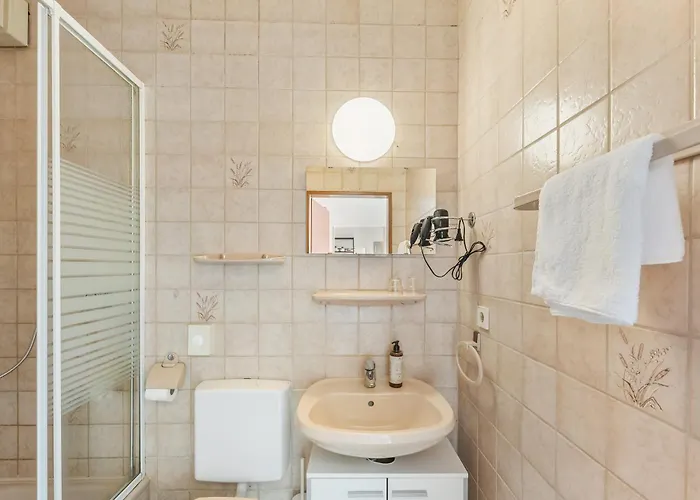 Home2stay Apartmenthaus Kitchen Parking Highspeed Wifi Washroom * Heilbronn