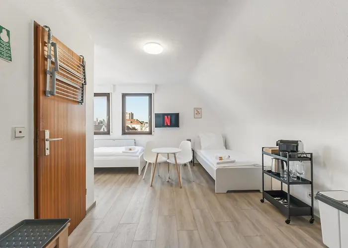 Home2stay Apartmenthaus Kitchen Parking Highspeed Wifi Washroom Hotel